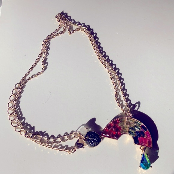 Rainbow.necklace Betsy Johnson NWB - Picture 2 of 4